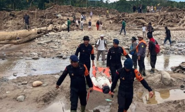 Bencana Sumatra dan Aceh Korban Meninggal Mencapai 1.006 Jiwa