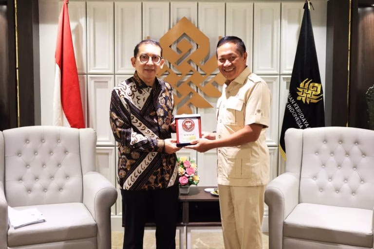 Kolaborasi Kemhan–Kemenbud, Kebudayaan Tidak Hanya Dilestarikan tapi Diberdayakan untuk Bela Negara