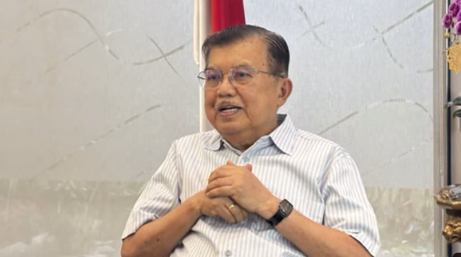 Muhammad Jusuf Kalla Wakil Presiden Indonesia ke-10 dan ke-12.