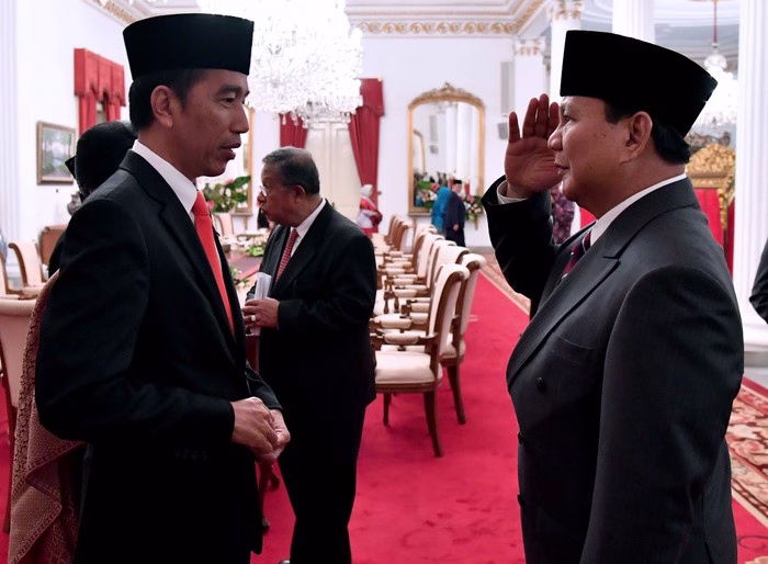 Tak Ingin Dianggap Boneka Jokowi, Pengamat Minta Prabowo Tegas ke Geng Solo